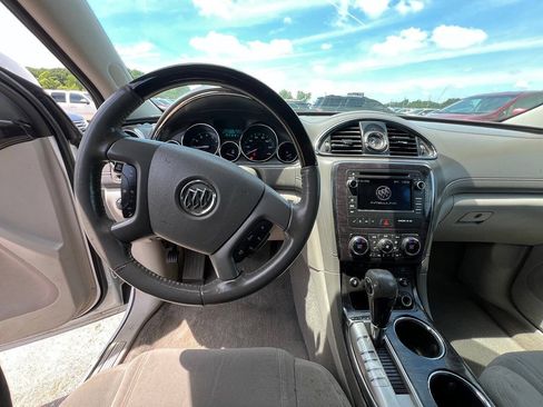 Used 2017 Buick Enclave Convenience w/ Trailering Package FWD image 3