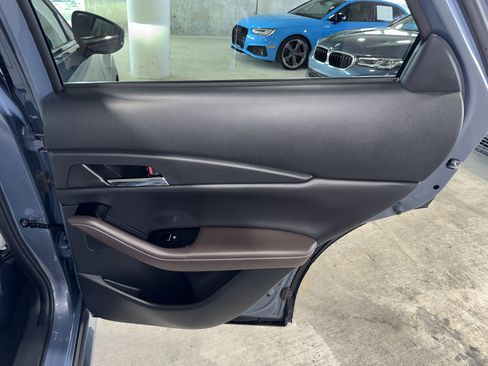 Used 2021 MAZDA CX-30 FWD 2.5 S w/ Premium Package image 14