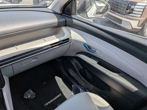 New 2026 Hyundai Tucson SEL FWD image 17