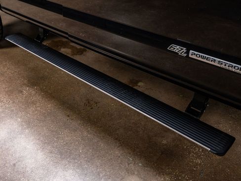 Used 2021 Ford F350 Platinum image 12