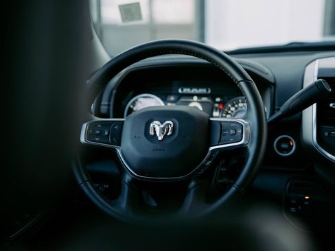 Used 2024 RAM 2500 Laramie image 13