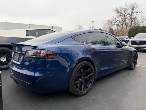 Used 2022 Tesla Model S Plaid image 4