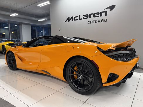 New 2026 McLaren 750S Spider image 5