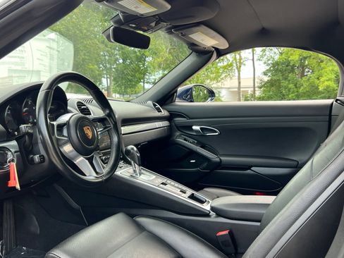 Certified 2019 Porsche 718 Boxster RWD image 21