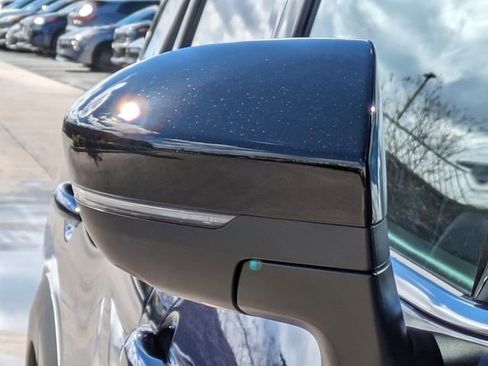 New 2026 Nissan Pathfinder SL image 13