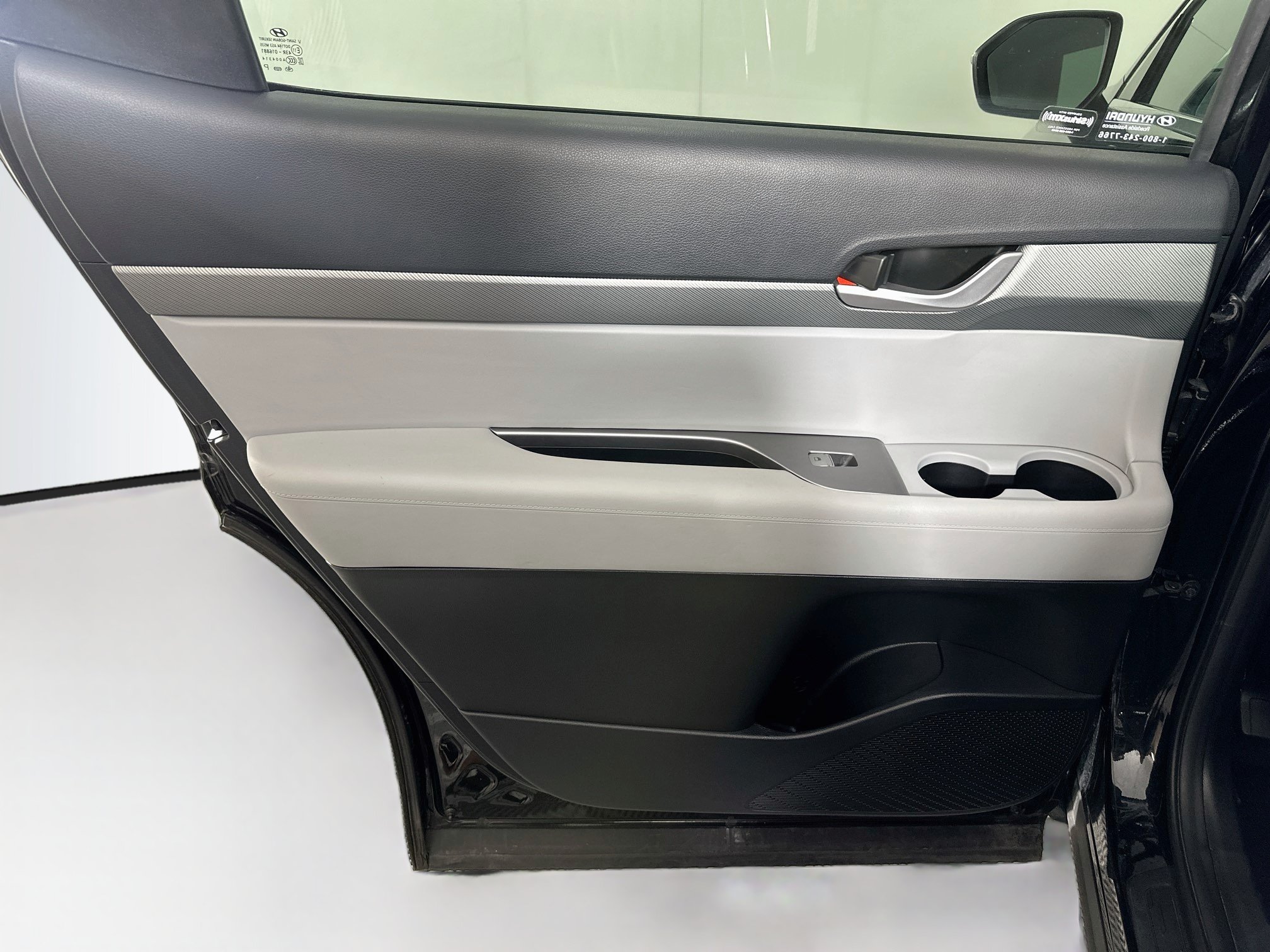 Used 2025 Hyundai Palisade SEL FWD image 26
