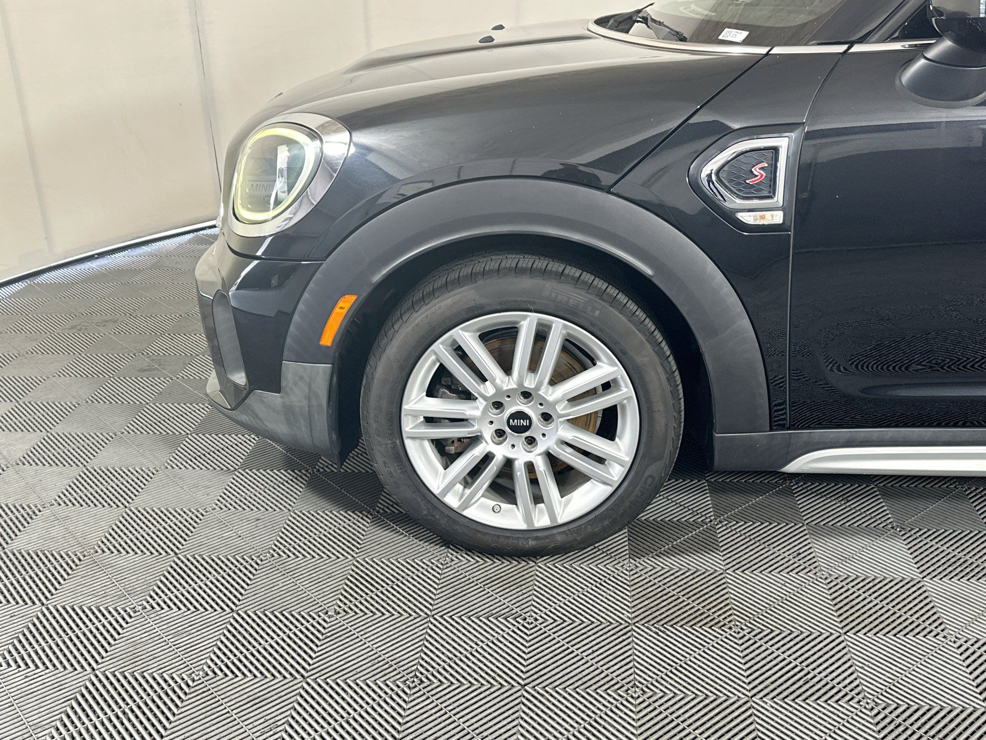 Used 2023 MINI Cooper Countryman S FWD image 11