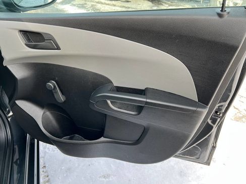 Used 2016 Chevrolet Sonic LS image 15