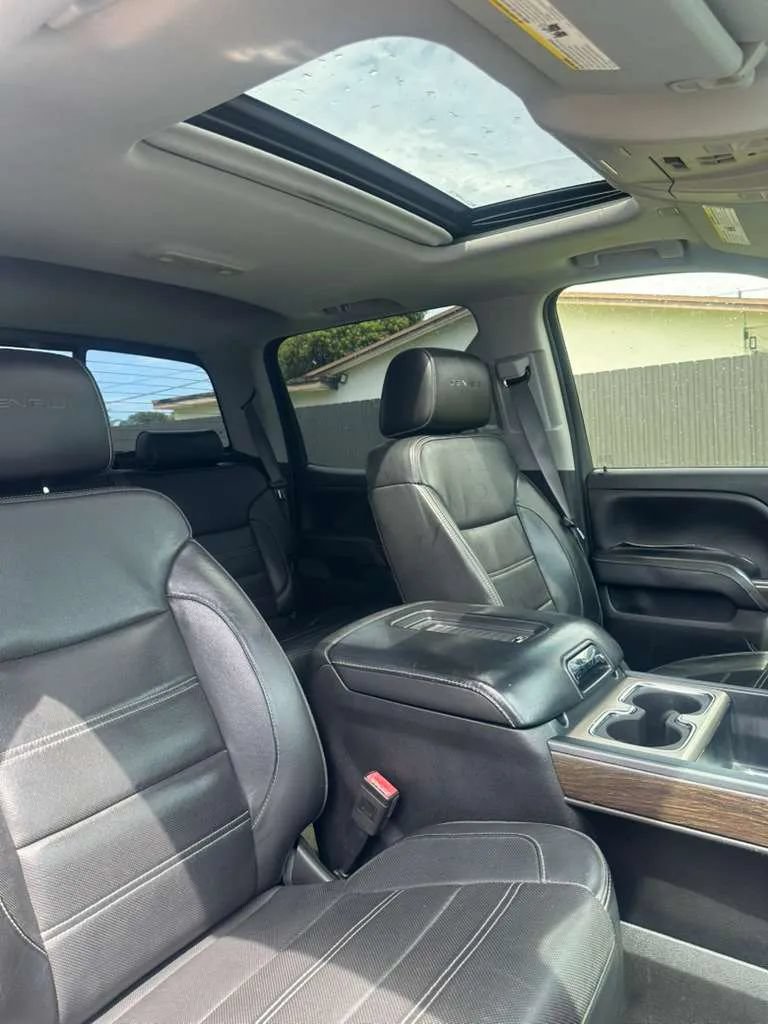 Used 2017 GMC Sierra 1500 Denali RWD image 17