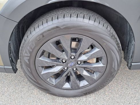 Certified 2024 Subaru Outback Onyx Edition image 35