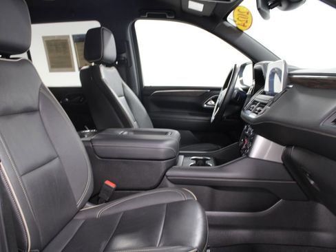 Used 2024 Chevrolet Tahoe Premier image 31