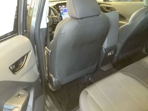 Used 2024 Subaru Crosstrek 2.0i Premium w/ Popular Package #3 AWD/4WD image 19