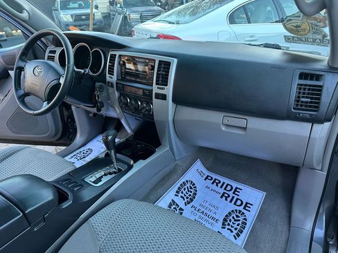 Used 2008 Toyota 4Runner Sport image 40