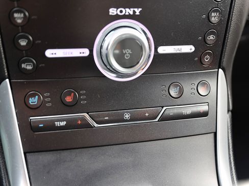 Used 2017 Ford Edge Titanium w/ Equipment Group 301A image 28