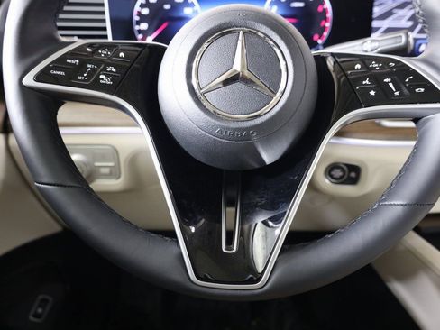 Used 2026 Mercedes-Benz GLE 450 4MATIC image 16