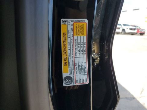 New 2026 GMC Canyon AT4 AWD/4WD image 32