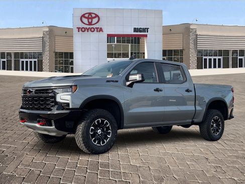 Used 2024 Chevrolet Silverado 1500 ZR2 w/ LPO, Dark Essentials Package image 2