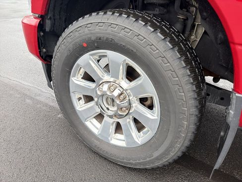 Used 2021 Ford F250 Platinum image 11