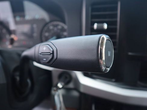 New 2025 Ford F550 4x4 Crew Cab image 26