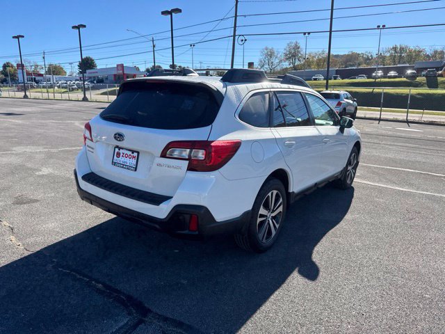 Used 2018 Subaru Outback 2.5i Limited AWD/4WD image 8