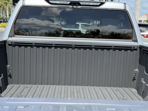 Used 2023 Toyota Tundra Platinum image 11