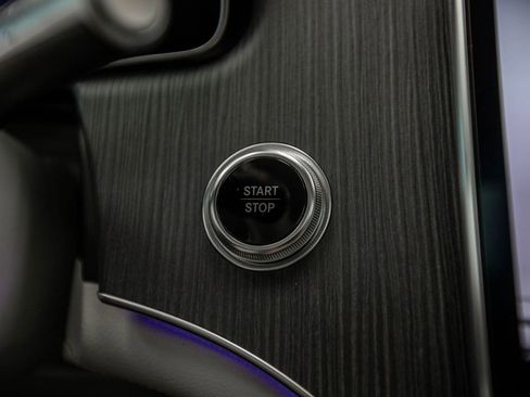 Used 2023 Mercedes-Benz EQS 450+ 4MATIC SUV w/ AMG Line Exterior Package image 19