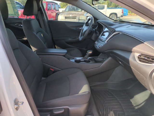 Used 2024 Chevrolet Malibu LT FWD image 30