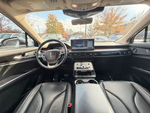 Certified 2021 Lincoln Nautilus Reserve w/ Equipment Group 201A image 11