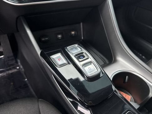 Used 2021 Hyundai Sonata SE w/ Cargo Package FWD image 19