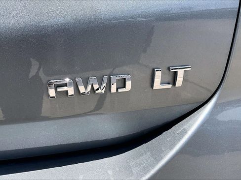 Used 2024 Chevrolet Equinox LT AWD/4WD image 10
