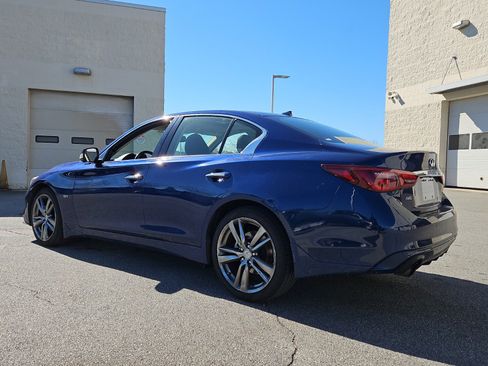 Used 2019 INFINITI Q50 Signature Edition image 8