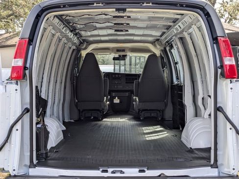 New 2024 Chevrolet Express 3500 Extended w/ Driver Convenience Package image 14