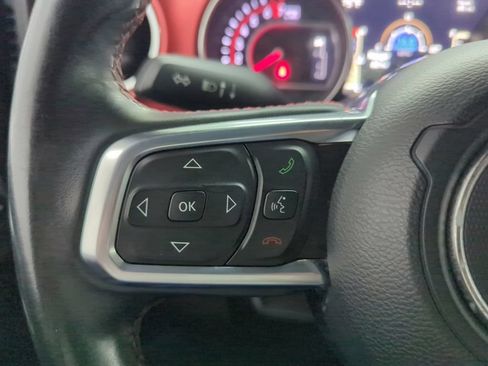 Used 2018 Jeep Wrangler Unlimited Rubicon AWD/4WD image 13