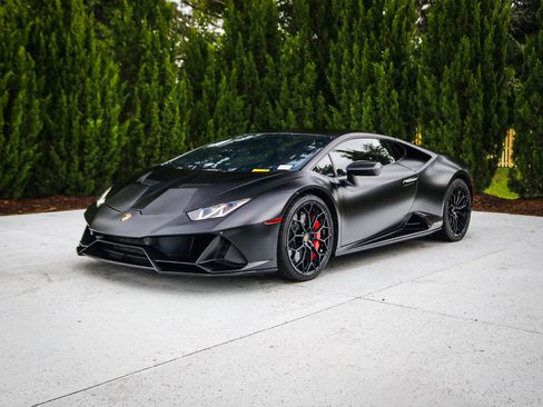 Used 2020 Lamborghini Huracan EVO AWD/4WD image 7