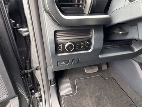 New 2026 Ford F250 Lariat image 33