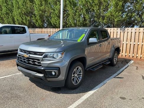 Used 2021 Chevrolet Colorado LT w/ Safety Package AWD/4WD image 3