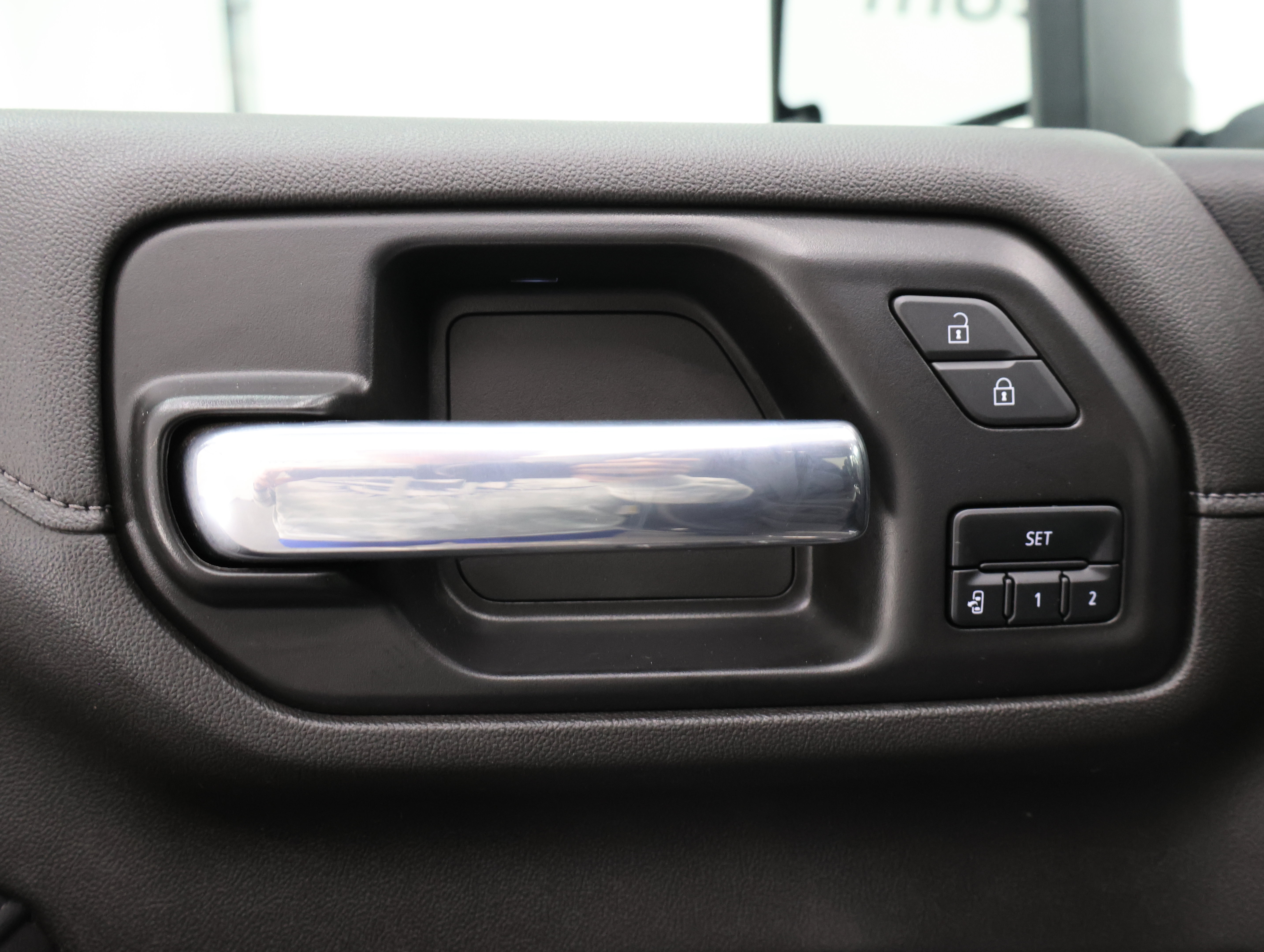 Used 2022 Chevrolet Silverado 2500 LTZ AWD/4WD image 42