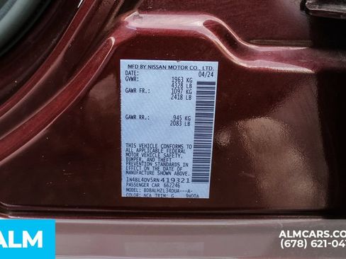 Used 2024 Nissan Altima 2.5 SV FWD image 39