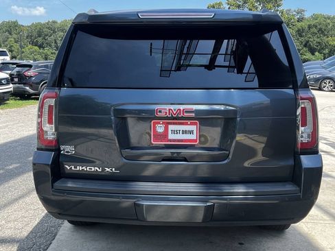 Used 2019 GMC Yukon XL SLT w/ Open Road Package RWD image 5