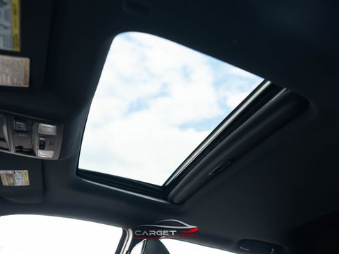 Used 2020 Toyota Tacoma TRD Off-Road image 32