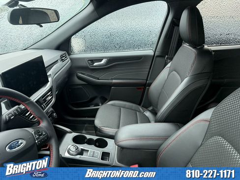 Used 2024 Ford Escape ST-Line w/ Tech Pack #1 image 5