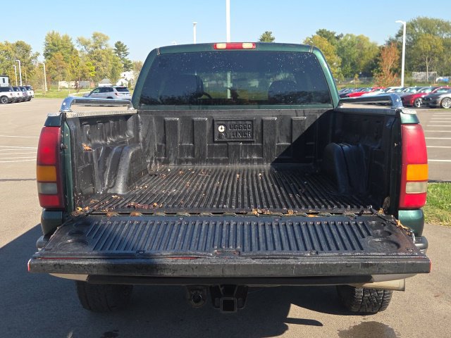 Used 2001 Chevrolet Silverado 1500 LS w/ Off-Road Chassis Pkg AWD/4WD image 9