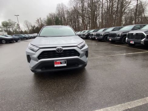 Used 2025 Toyota RAV4 XLE image 6