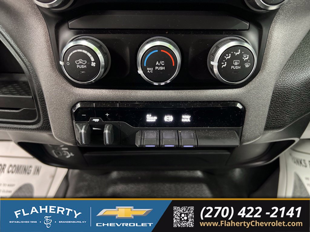 Used 2020 RAM 2500 Tradesman AWD/4WD image 31