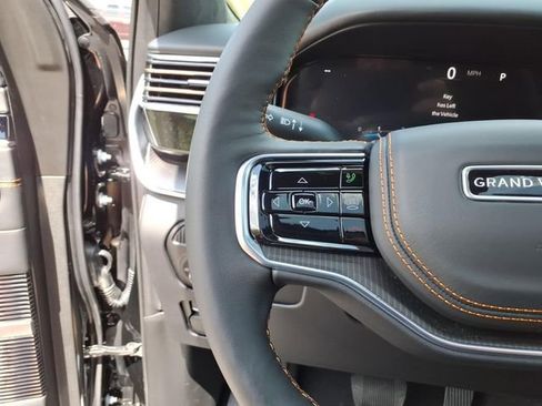 New 2026 Jeep Grand Wagoneer Summit AWD/4WD image 15