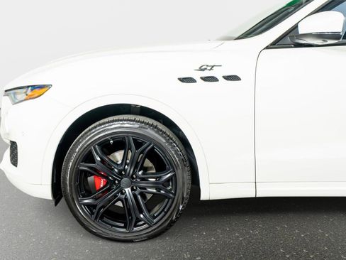 Used 2023 Maserati Levante GT AWD/4WD image 16