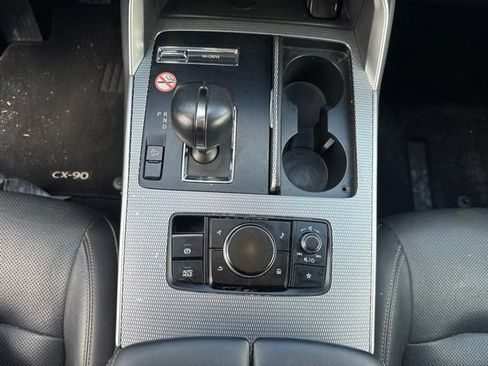 Used 2025 MAZDA CX-90 3.3 Turbo w/ Preferred Package AWD/4WD image 16