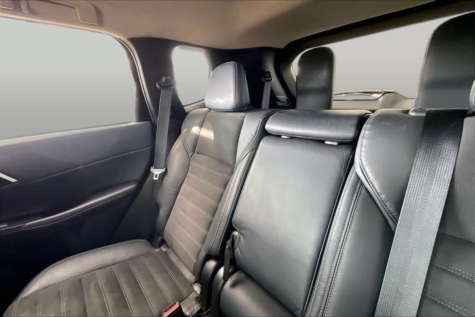 Used 2022 Mitsubishi Outlander SE FWD image 21