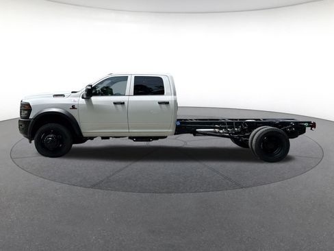 New 2026 RAM 5500 Tradesman AWD/4WD image 2