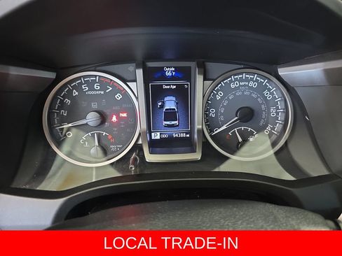 Used 2021 Toyota Tacoma SR5 RWD image 19